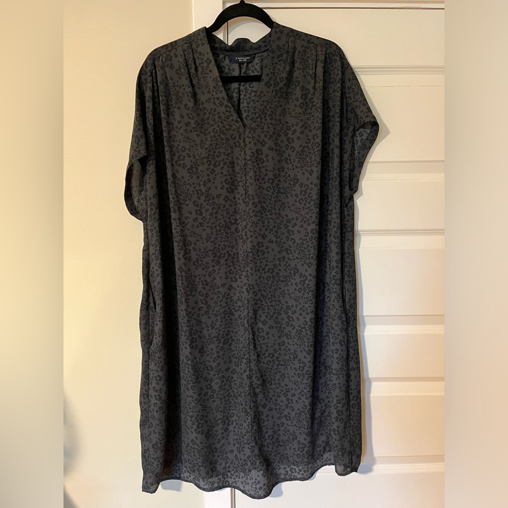 Denver Hayes leopard shift dress with pockets, size 2X